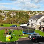 Clonakilty Holiday Home * 크로나킬티
