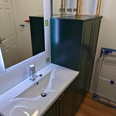 Clonakilty Holiday Home كلوناكِلتي